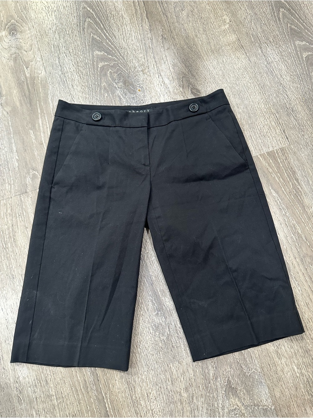 Theory Black Tailored Bermuda Capris with Button Waist